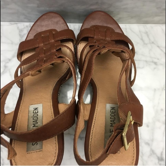 Steve Madden Studded Detail Wedges - Picture 4 of 8